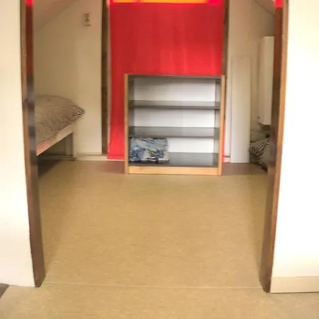 Small, Cute And Cozy Little Dağ evi